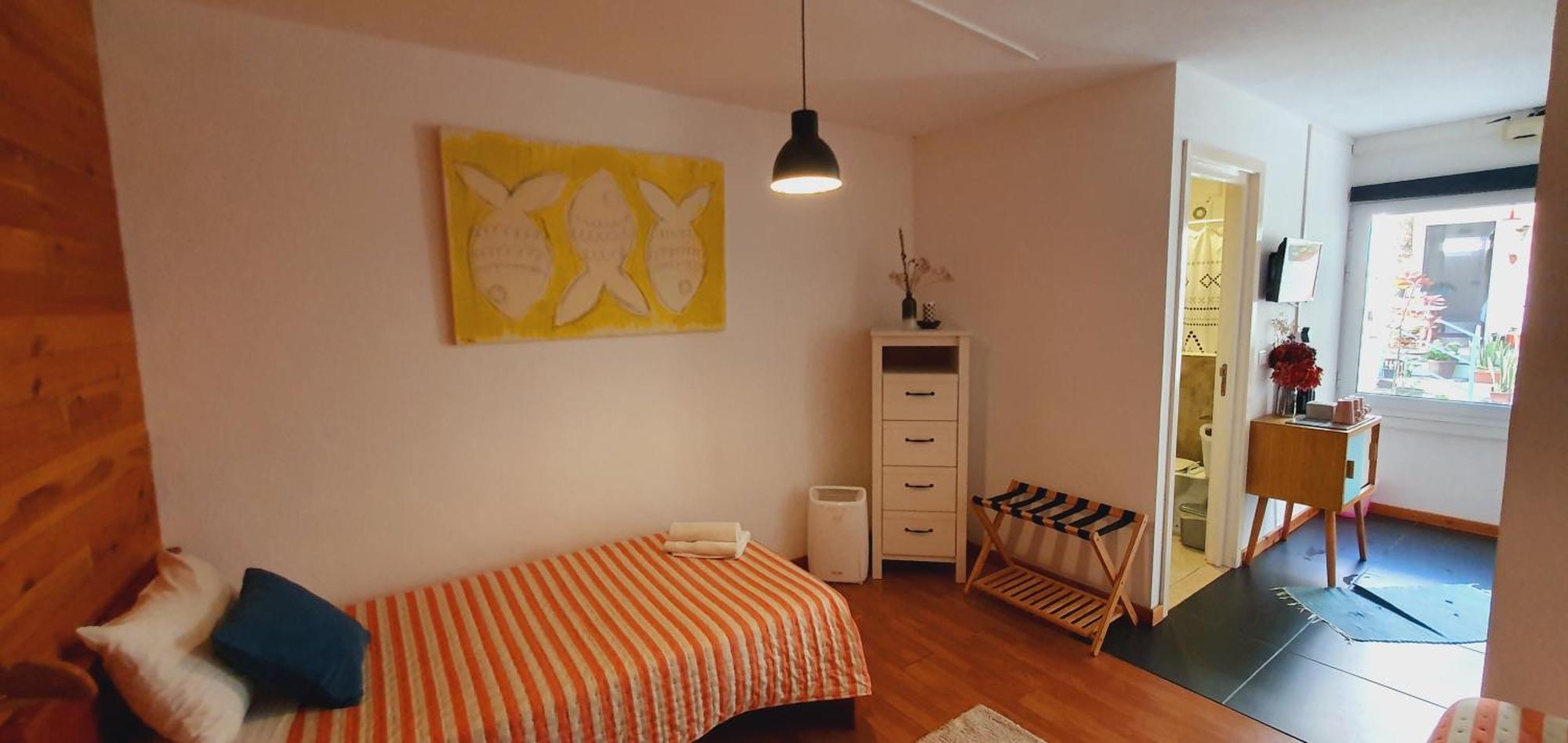A-Tipica Guesthouse Ponta Delgada  Bagian luar foto